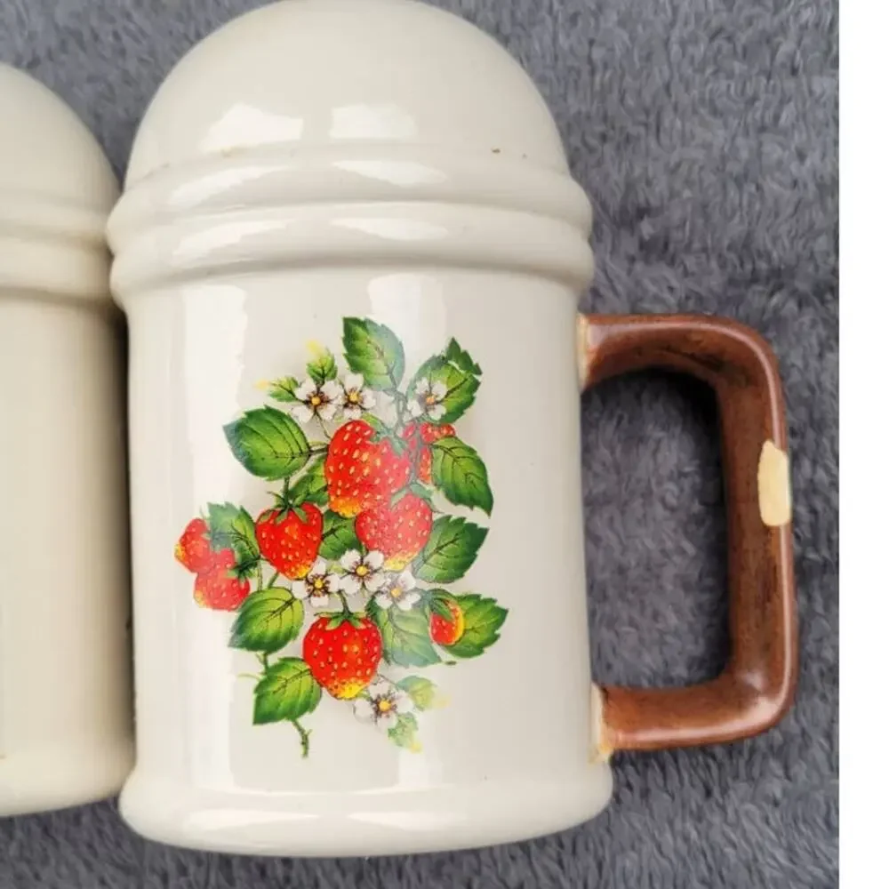 Retro Vintage Strawberry Salt & Pepper Shaker Set Ceramic